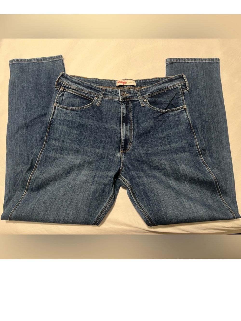 Wrangler Men's Straight Fit Blue Jeans